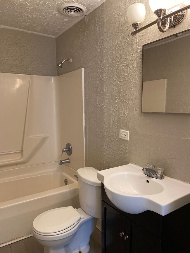 Building Photo - 708-710 Jackson Street