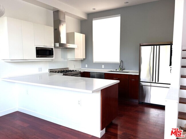 Building Photo - 1200 N Sweetzer Ave