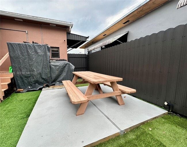 Building Photo - 1309 NW 55th Terrace