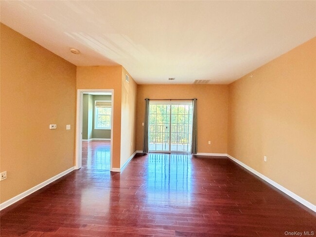 Building Photo - 943 Tower Ridge Cir