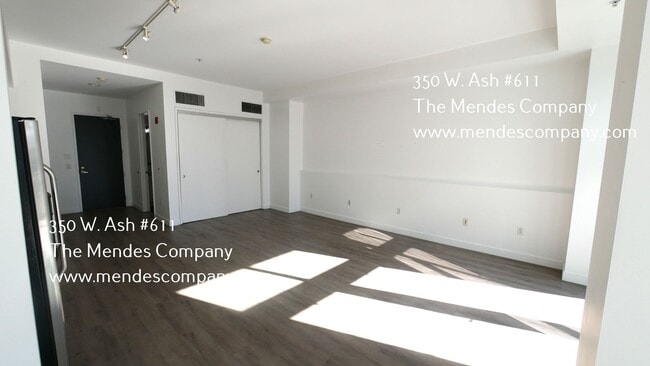 Building Photo - 350 W Ash St