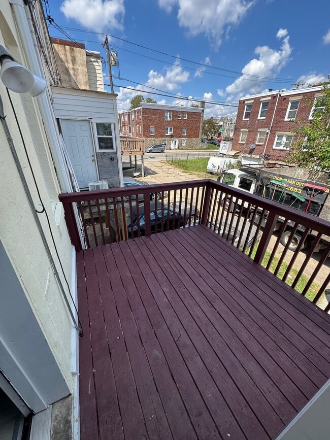 Building Photo - 1507 Alcott St