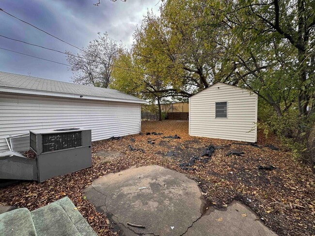 Building Photo - 3912 Gayle Ave