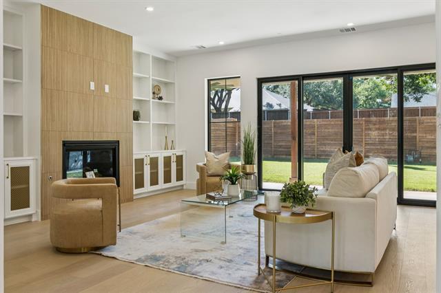 Building Photo - 3630 Mid Pines Dr