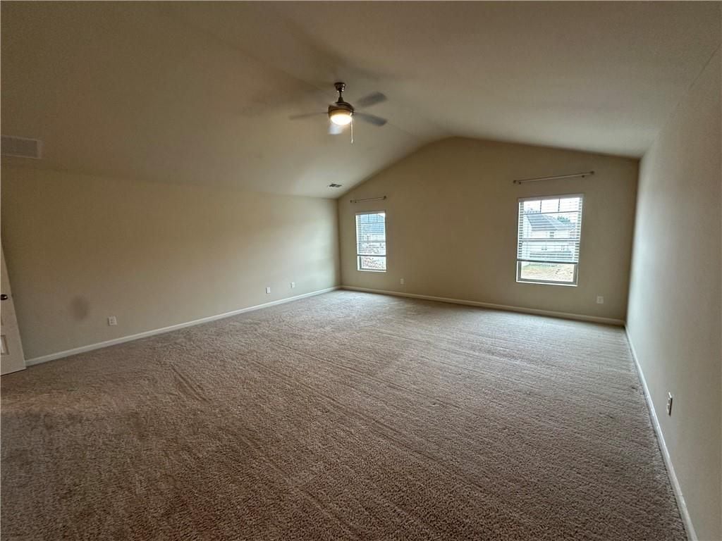 Building Photo - 376 Pernell