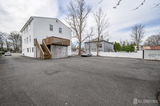 Building Photo - 796 Inman Ave