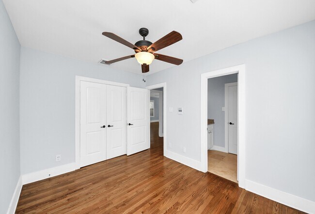 Building Photo - 509 Vincent St