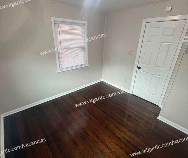Building Photo - 308 Fillmore St
