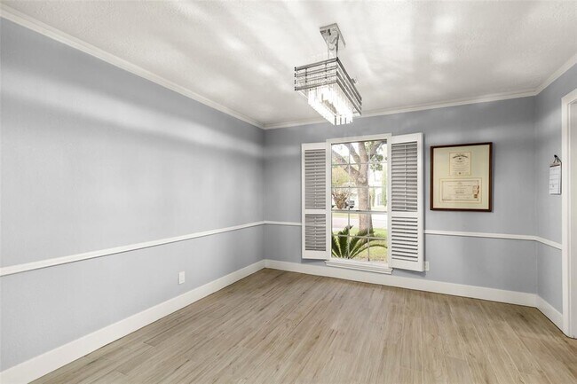Building Photo - 12423 Honeywood Trail