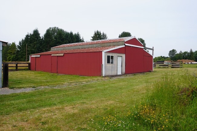 Building Photo - 23217 NE 92nd Ave