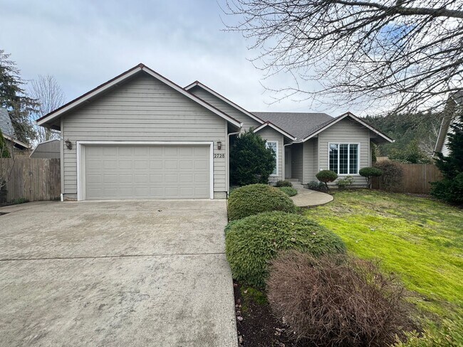 Primary Photo - 3 bedroom 2 bath home in Sutherlin