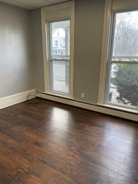 Building Photo - 233 Washington St