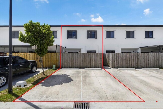 Building Photo - 13353 SW 250th Terrace