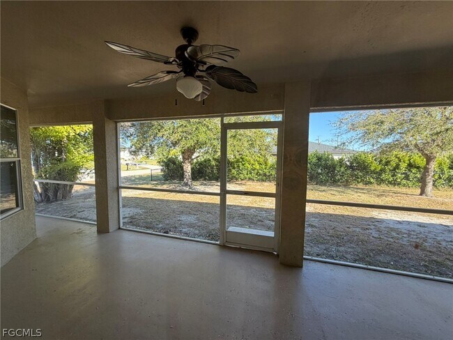 Building Photo - 2553 NW 21st Ave