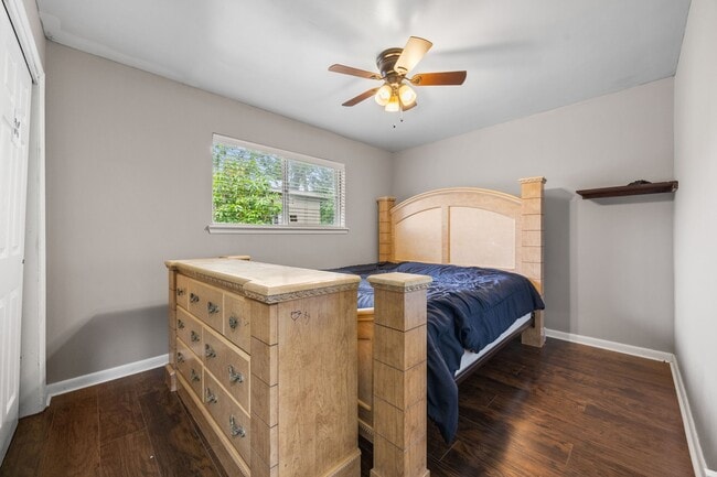 Building Photo - 15303 Tonya Dr