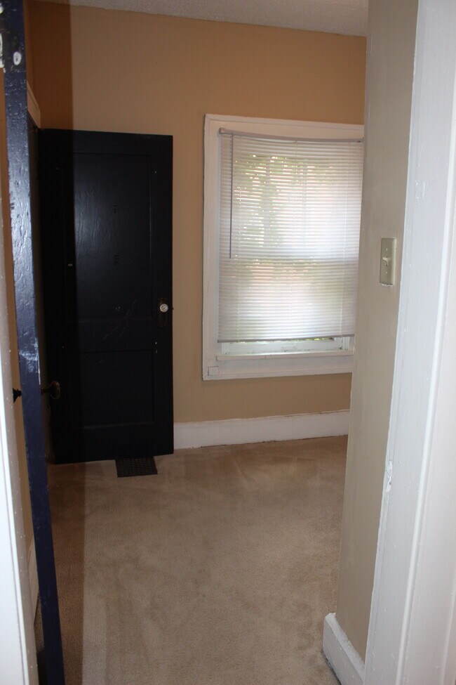 Building Photo - 2035 N Pennsylvania St