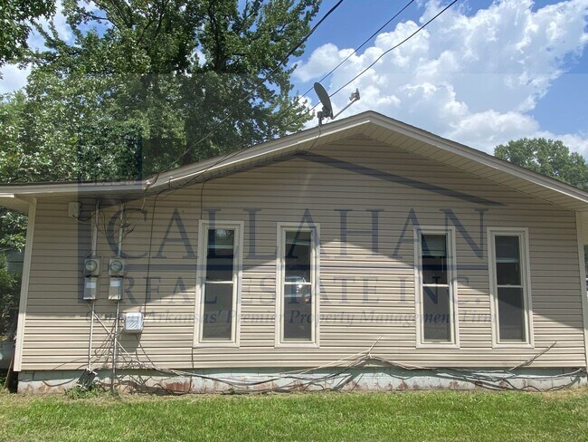 Building Photo - 3502 Gum St