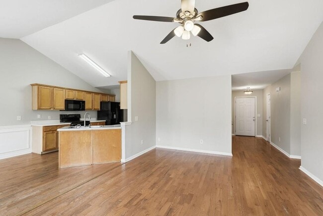 Building Photo - 5055 Blue Goose Ct