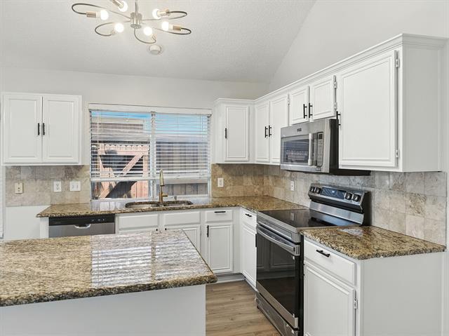 Building Photo - 1012 Blackenhurst Ln