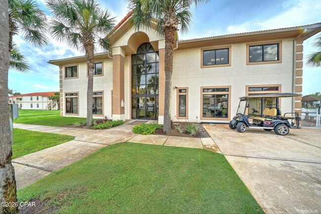 Building Photo - 17462 Front Beach Rd