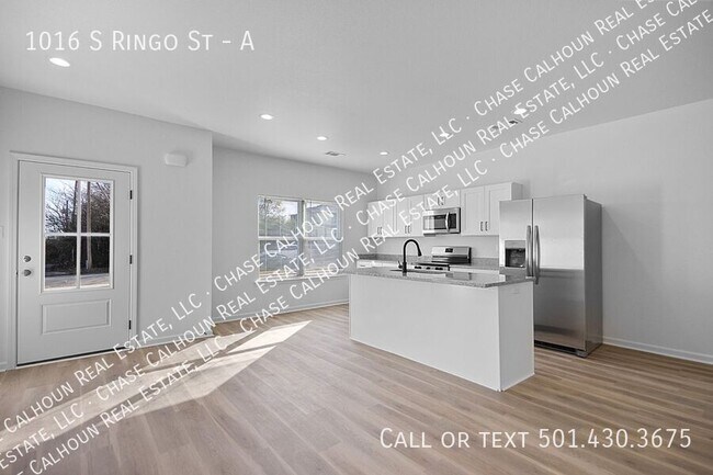 Building Photo - 1016 S Ringo St