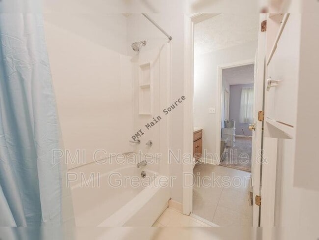 Building Photo - 309 Timberway Cir