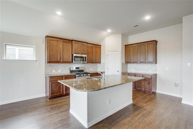 Building Photo - 16625 Hidden Cove Dr