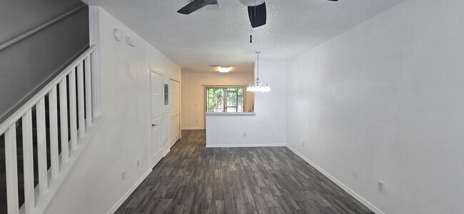 Building Photo - 6559 Osprey Lake Cir