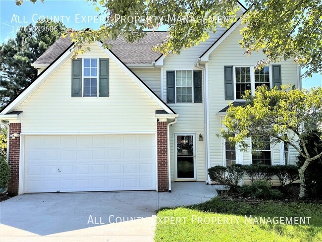 Primary Photo - New Paint/Carpet 3 bedroom home in Norcross