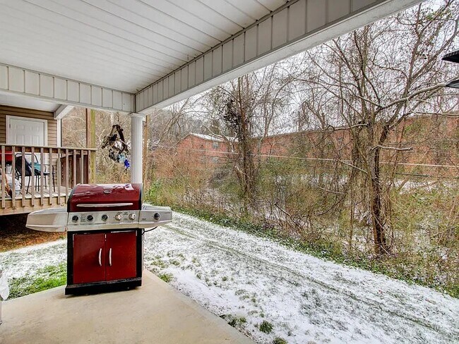 Building Photo - 4755 Forest Landing Way