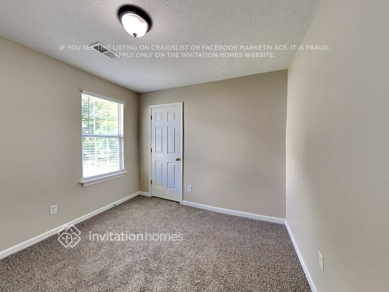 Building Photo - 2715 Burnstone Run