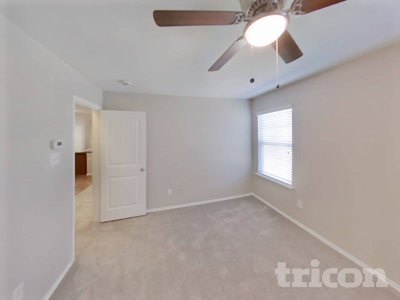 Building Photo - 1114 Bellevue Dr