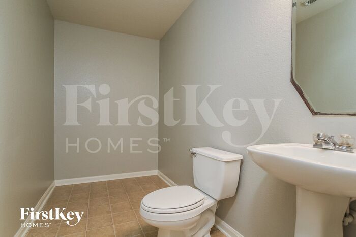 Building Photo - 6523 Bluestone Springs Ln
