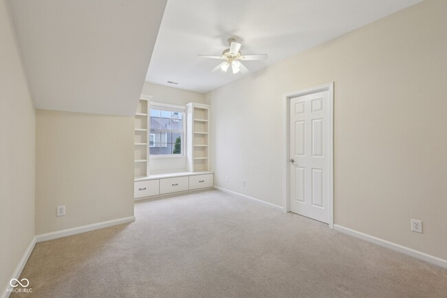 Building Photo - 15557 Bowie Dr