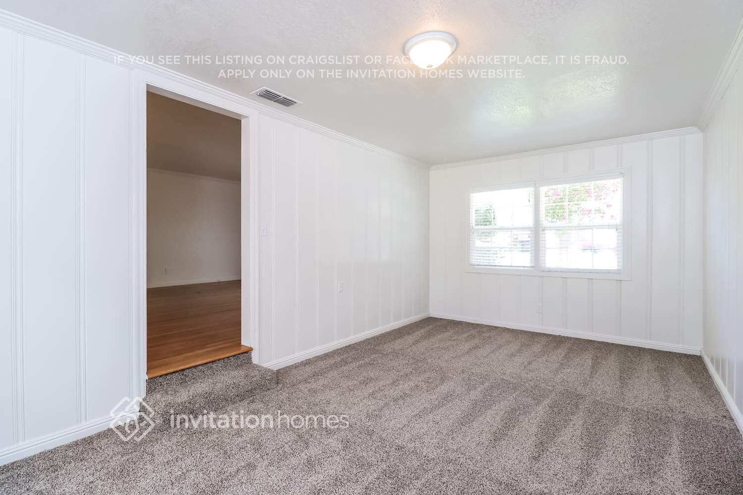 Building Photo - 909 Cottage Dr