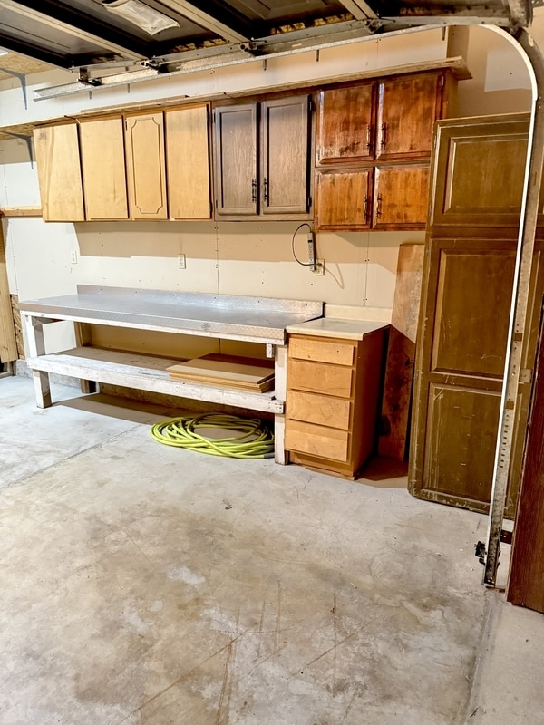 Building Photo - 7426 S 700 E