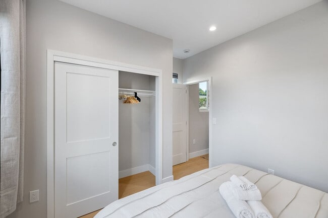 Building Photo - 1817 Andrea Pl