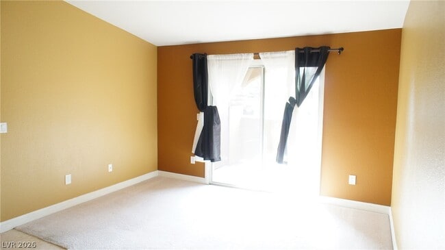 Building Photo - 5055 W Hacienda Ave