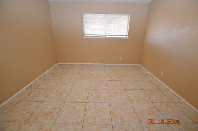 Building Photo - 617 Vincent Way
