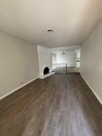 Building Photo - 1305 Oak Terrace Ct