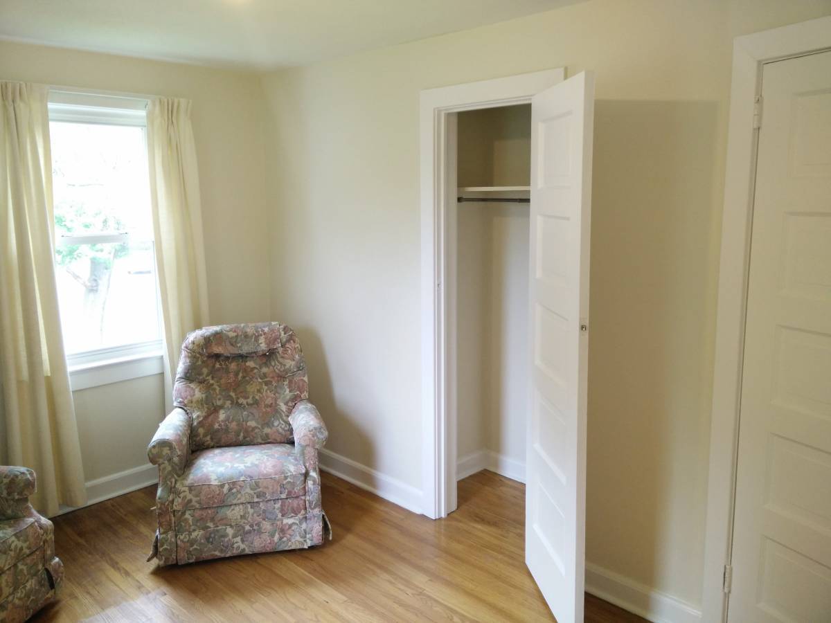 Building Photo - 526 Pingree Ave