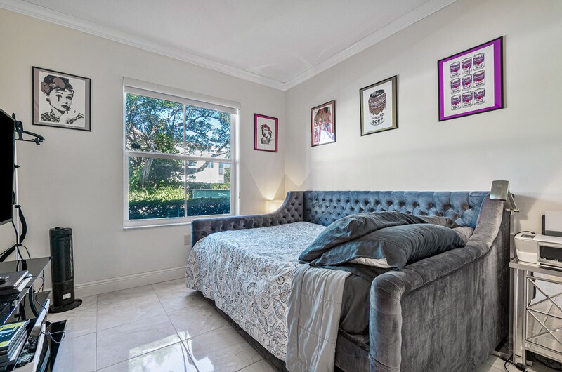 Building Photo - 1405 Tuscany Way