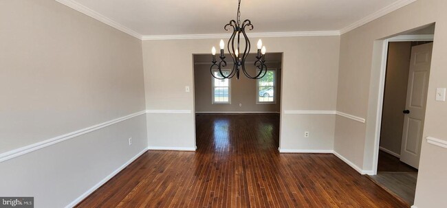 Building Photo - 3145 Elmmede Rd