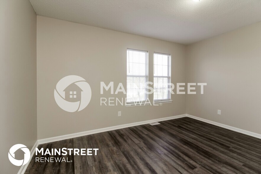 Building Photo - 3800 Broomstraw Ct