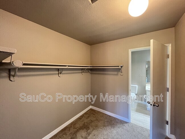 Building Photo - 20635 NW Lapine Way