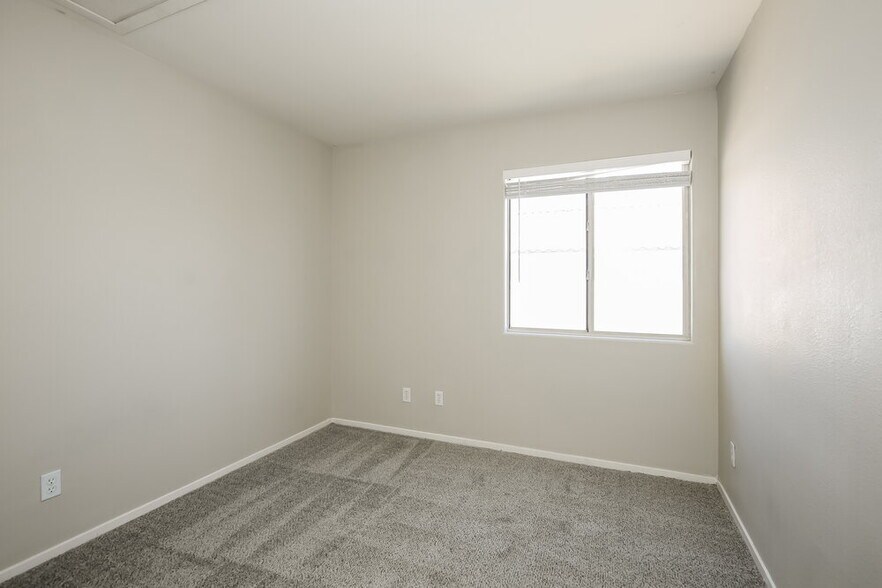 Building Photo - 3940 Camryn Holly St