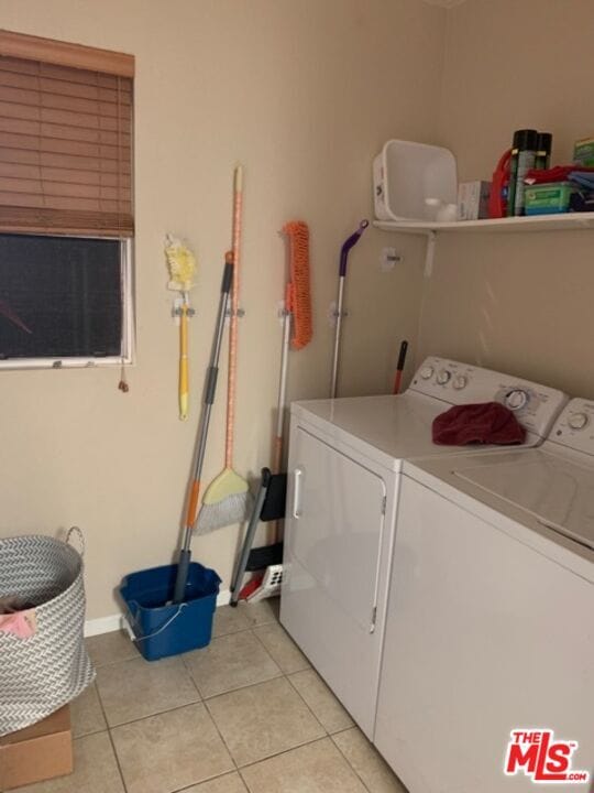 Building Photo - 8318 Altavan Ave