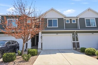 Building Photo - 432 S Pegasus Way
