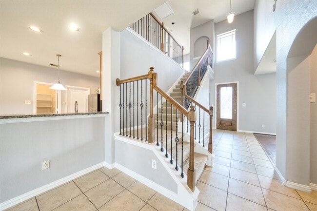 Building Photo - 4818 Seabird St