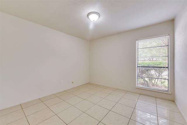 Building Photo - 10547 Black Walnut Dr